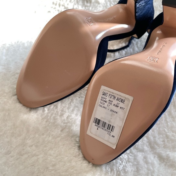 Gianvito Rossi round toe pumps - Picture 5 of 5